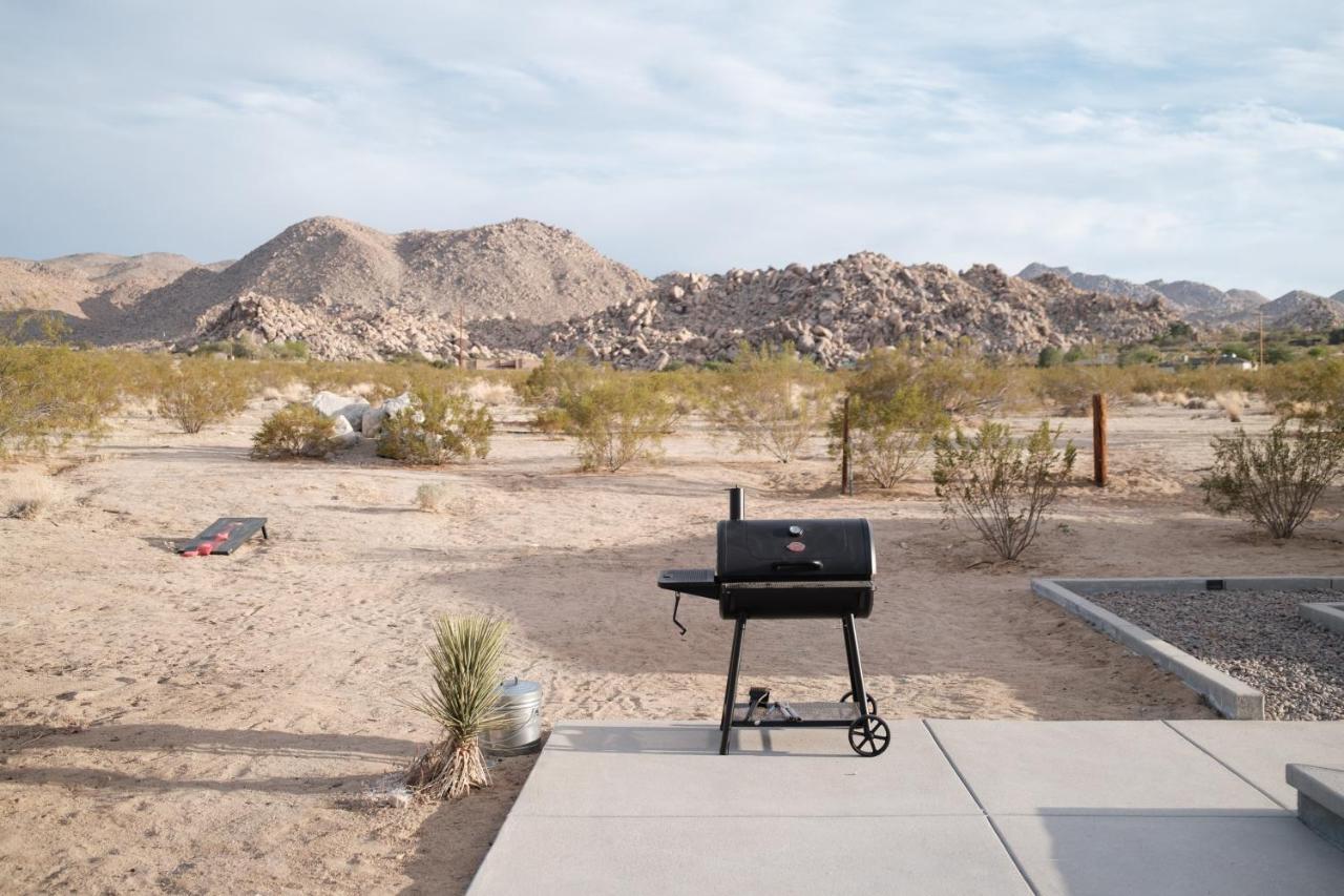 @ Marbella Lane - The Moon Designer Home Right Behind The Jtnp Joshua Tree Exterior photo